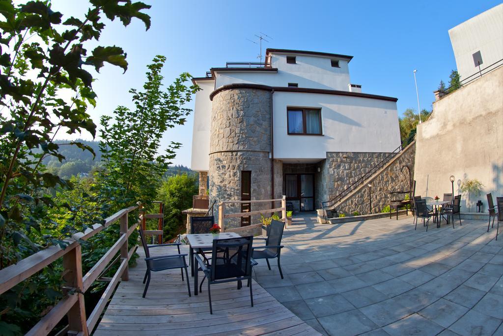 Urocza Art Pensjonat Krynica-Zdrój Exterior foto