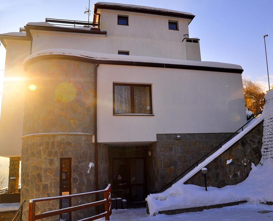 Urocza Art Pensjonat Krynica-Zdrój Exterior foto